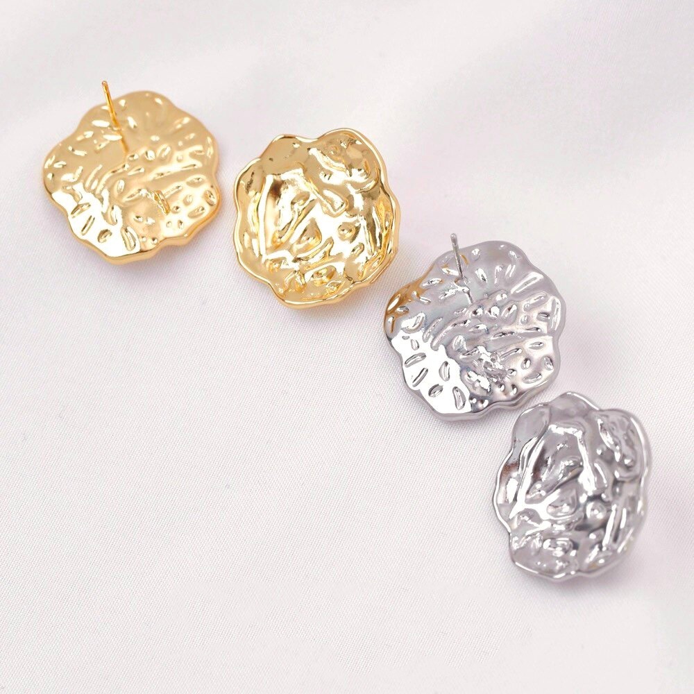 2pcs 18K Gold-Plated Pleated F - огляд і ціна Pearl Earring Stud