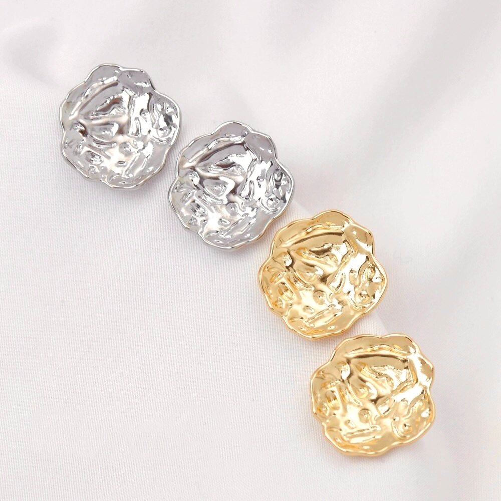 2pcs 18K Gold-Plated Pleated F - огляд і ціна Pearl Earring Stud