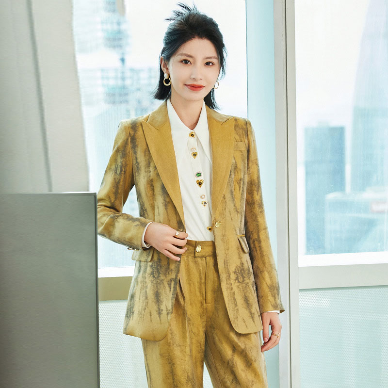 Women Golden Black Formal Pant - огляд і ціна Women Formal Wear With Tie
