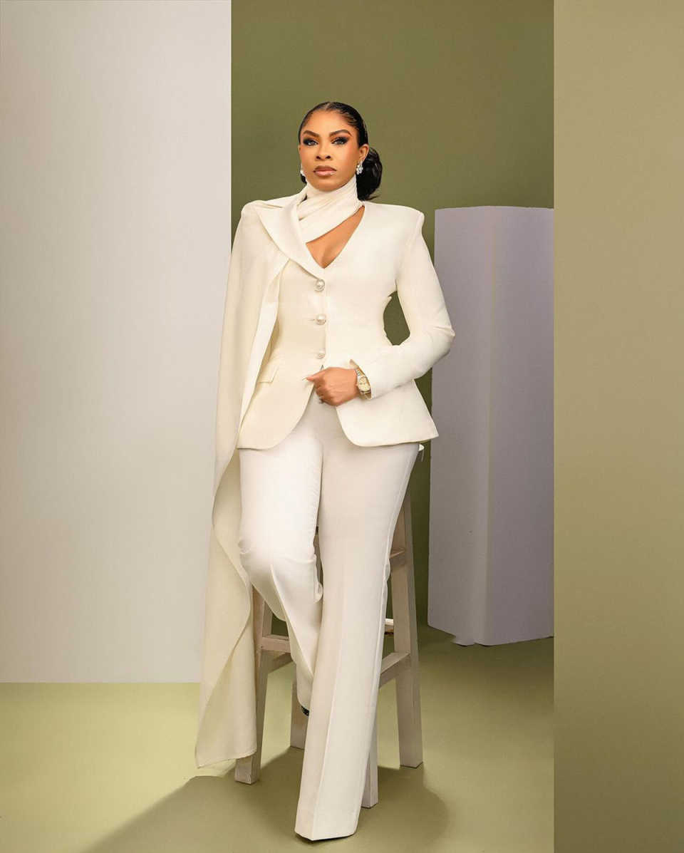 Designer Women Pants Suits Cus - огляд і ціна Women Formal Wear With Tie